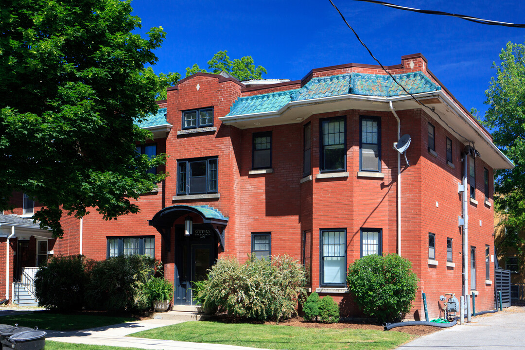 196 Bruce St in London, ON - Building Photo