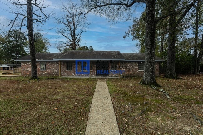 property at 3543 Patterson Dr