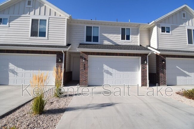 property at 2273 W 2710 S