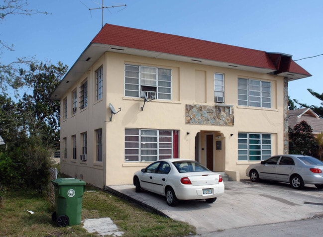 151 NW 18th Ave in Miami, FL - Building Photo - Building Photo