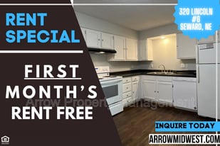 320 Lincoln St in Seward, NE - Building Photo