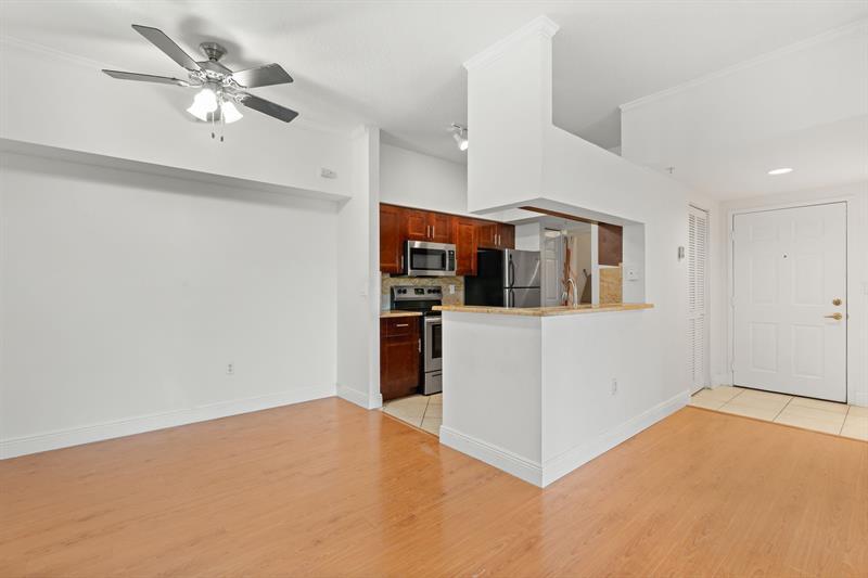11661 W Atlantic Blvd in Coral Springs, FL - Building Photo