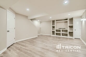 11046 Oakland Dr in Commerce City, CO - Building Photo - Building Photo