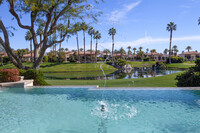 49460 Mission Dr W in La Quinta, CA - Foto de edificio - Building Photo