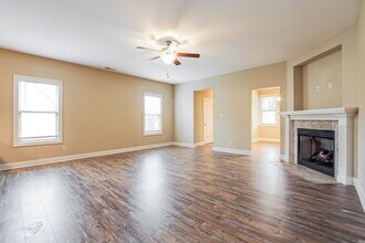 647 Airedale Trail in Garner, NC - Building Photo - Building Photo