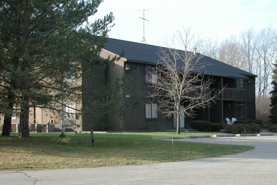 Forest Glen Apartments in Richland, MI - Foto de edificio