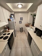 2010 Ruhland Ave in Redondo Beach, CA - Building Photo - Building Photo