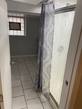 3425 N Harding Ave, Unit Garden Apt in Avondale in Chicago, IL - Building Photo - Building Photo