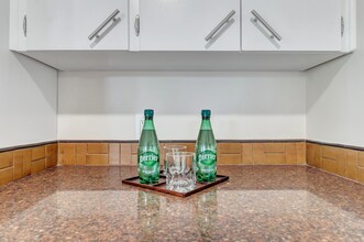 3720 W Grandview Ave in Spokane, WA - Foto de edificio - Building Photo