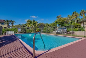 1123 Highland Beach Dr, Unit 5 in Highland Beach, FL - Building Photo - Building Photo