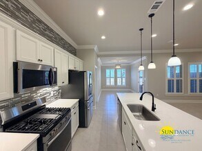 215 Hydrangea Blvd in Freeport, FL - Building Photo - Building Photo