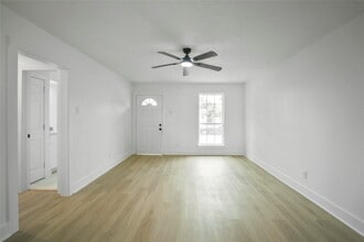 17123 Sunshine St in Houston, TX - Building Photo - Building Photo
