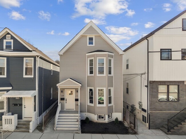 property at 319 William St