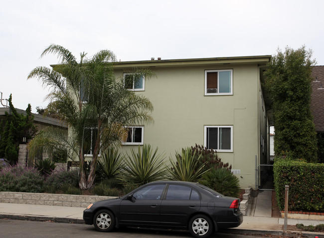 3851-3857 Front St in San Diego, CA - Building Photo - Building Photo