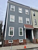 41 Washburn St in Boston, MA - Building Photo