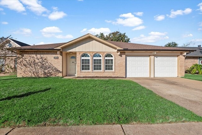 20038 Crazy Horse Cir