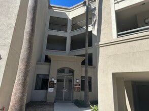 1336 Scholarship, Unit 1336 Scholarship in Irvine, CA - Foto de edificio - Building Photo