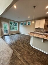 7178 Hawthorne Trce in Independence, OH - Building Photo - Building Photo
