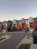 1053 Eaton St in Lakewood, CO - Building Photo