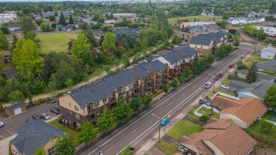 Riverbend Apartments in Albany, OR - Building Photo - Building Photo