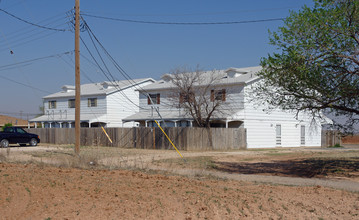 1503 Bradley St in Lubbock, TX - Building Photo - Building Photo