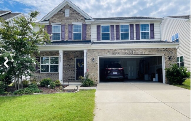 property at 16027 Harbor Hill Dr