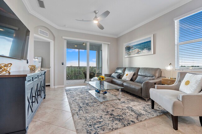 property at 14041 Heritage Landing Blvd