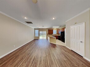 8034 Singing Sonnet Ln in Houston, TX - Building Photo - Building Photo