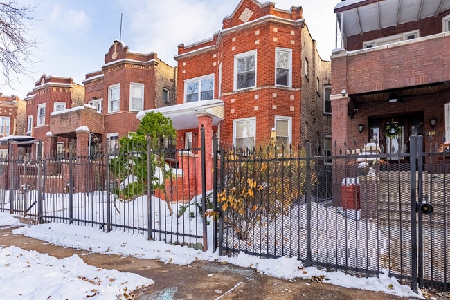 property at 163 N Lockwood Ave