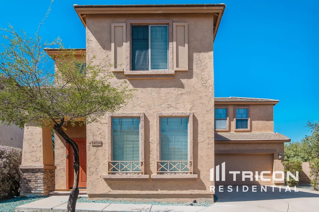 14714 N 176th Ln in Surprise, AZ - Building Photo