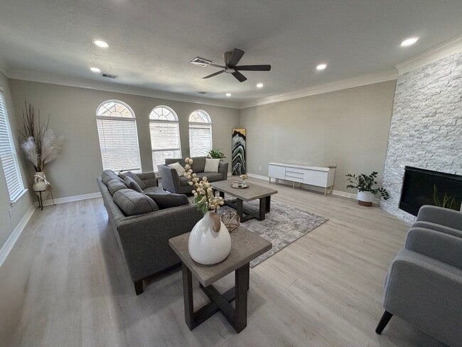 6222 Skyline Dr in Houston, TX - Building Photo - Building Photo