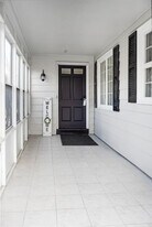 193 Thistle Lea in Buffalo, NY - Building Photo