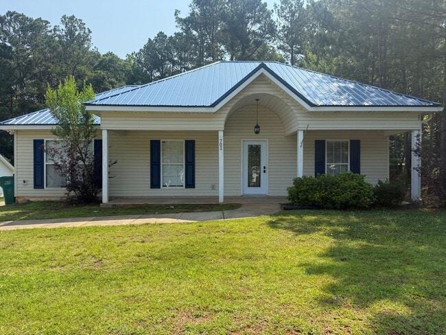 property at 701 Rustic St