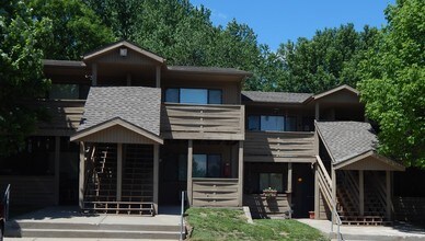 BRIARCLIFF STUDIOS in Kansas City, MO - Building Photo - Building Photo