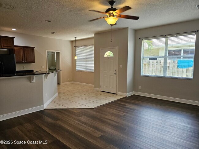 138 Monroe Ave in Cape Canaveral, FL - Building Photo - Building Photo