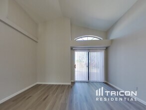 8124 Palmerson Dr in Antelope, CA - Building Photo - Building Photo
