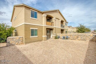 14300 Gil Reyes Dr in El Paso, TX - Building Photo - Building Photo