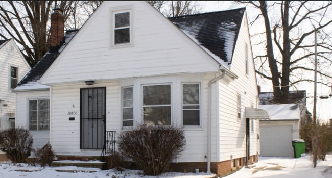 20800 Morris Ave in Euclid, OH - Building Photo - Building Photo