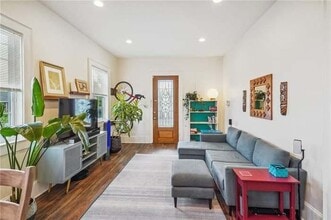 1938 Pauline St in New Orleans, LA - Building Photo - Building Photo