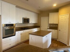 375 Deodar St in Redlands, CA - Building Photo - Building Photo