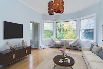 2650 N St Louis Ave in Chicago, IL - Building Photo - Building Photo