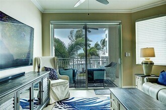 975 NW Flagler Ave in Stuart, FL - Building Photo - Building Photo