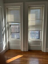 406 Beacon St, Unit 5 in Boston, MA - Foto de edificio - Building Photo