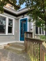 3300 S New York Ave in Milwaukee, WI - Building Photo