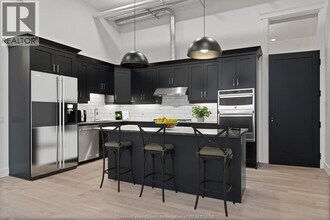 247 Brock St in Amherstburg, ON - Building Photo - Building Photo