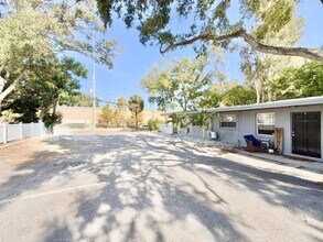 115 Cleveland Ave SW in Largo, FL - Building Photo - Building Photo