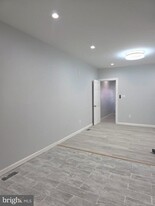 5354 Woodland Ave in Philadelphia, PA - Building Photo