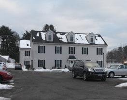 Oakwood Apartments in Kingston, NY - Building Photo