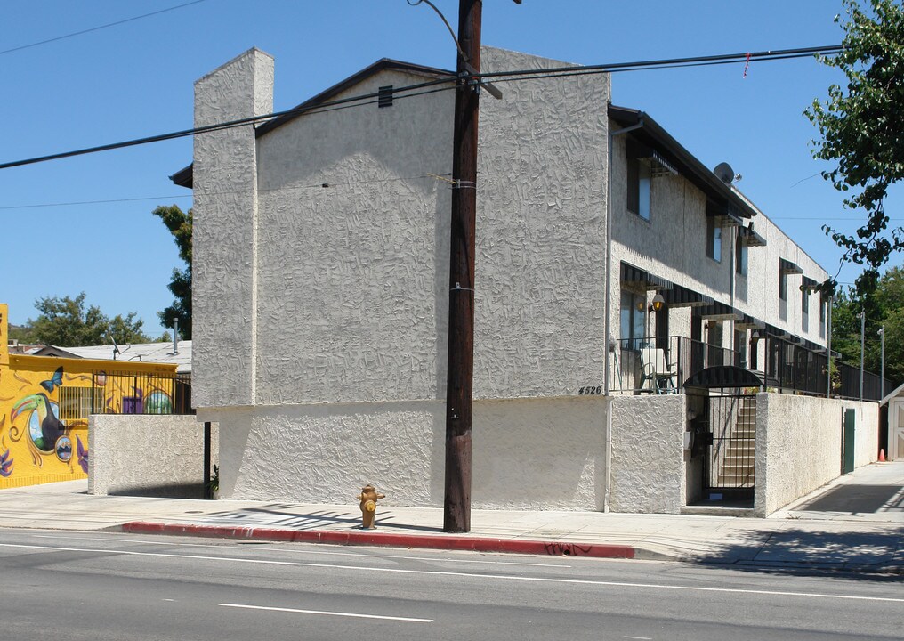 4526 Eagle Rock Blvd in Los Angeles, CA - Building Photo