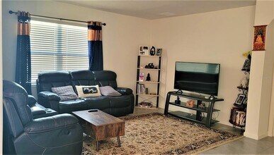 978 Remington Green Dr SE in Palm Bay, FL - Building Photo - Building Photo